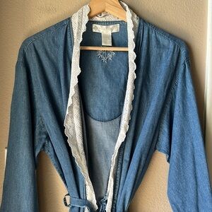 EILEEN WEST Cotton Eyelet Lace Trim Detail Short Robe